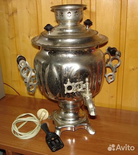 Электрический самовар времен СССР