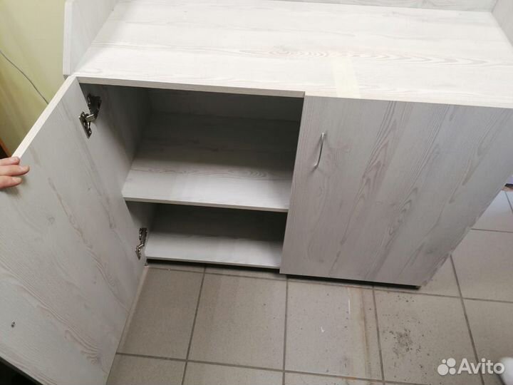 Торговые стеллажи, прилавки, витрины (новые)