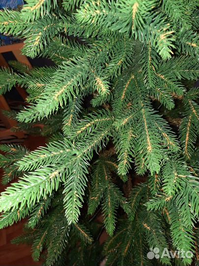Ель искуственная литая 160 б/у