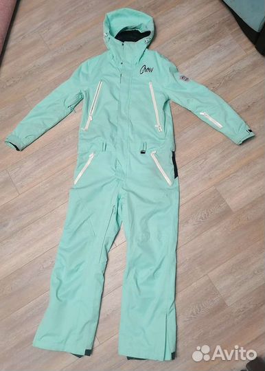 Горнолыжный комбенизон женский размер XS (42-46)