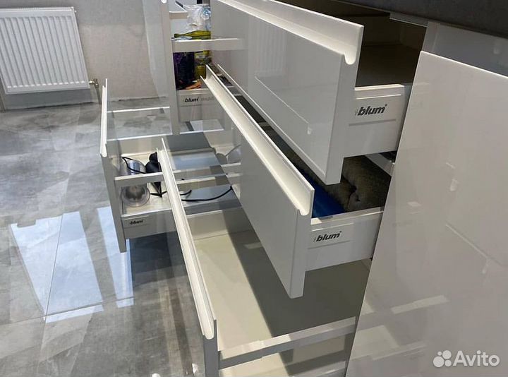 Кухни на заказ. Под ключ