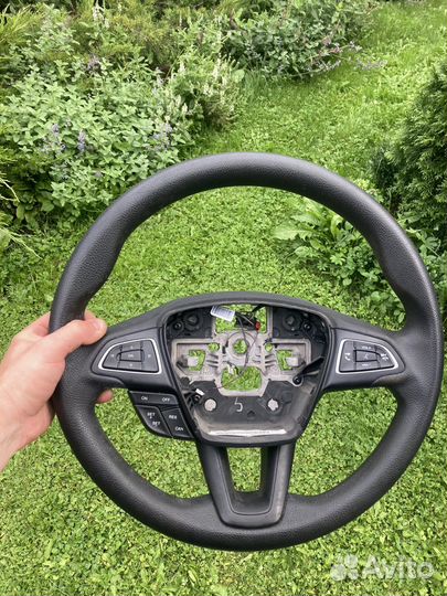 Руль ford focus 3 рестайлинг/kuga