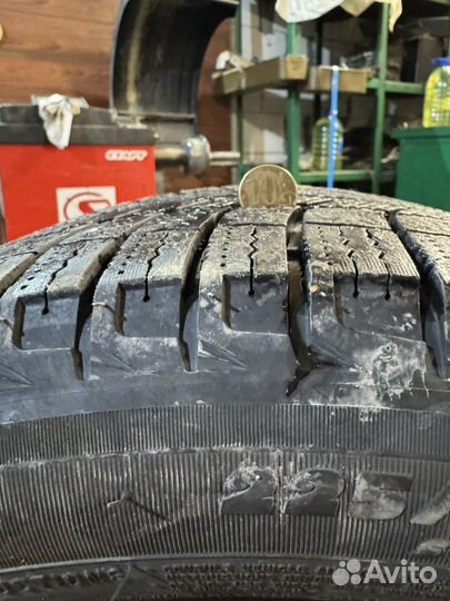 Michelin X-Ice XI3 225/50 R18