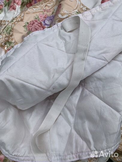 Покрывало на кровать и чехлы на подушки