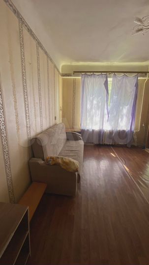 Комната 20 м² в 5-к., 1/2 эт.