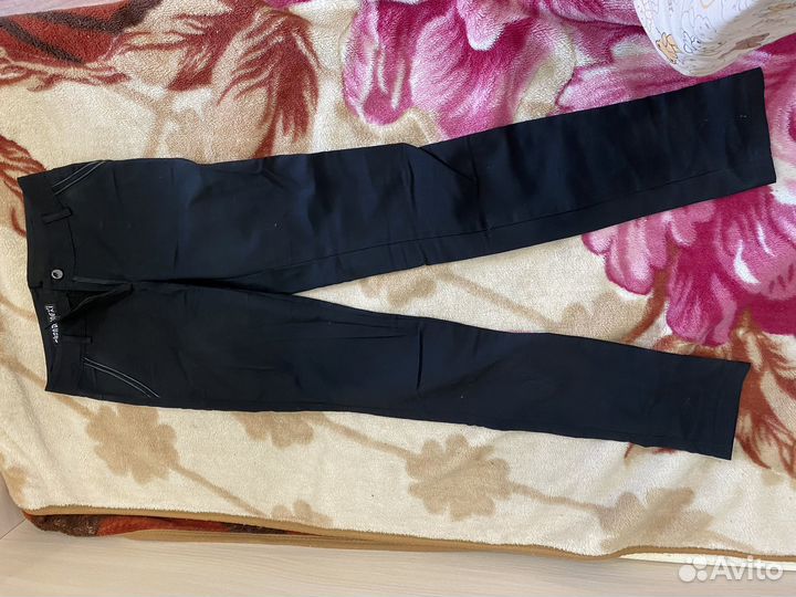 Школьная форма для девочки 134-150 черно-белая