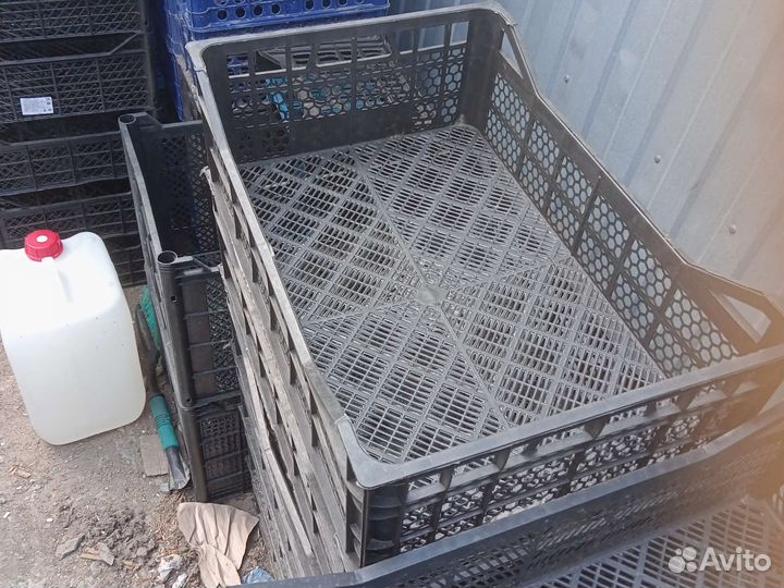 Ящики пластиковые под овощи,фрукты