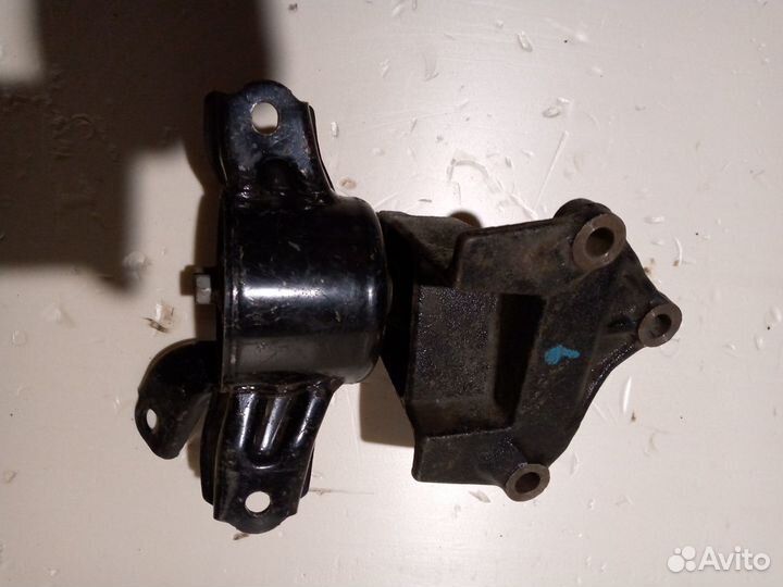 Кронштейн подушка МКПП Hyundai Solaris, Kia rio 3