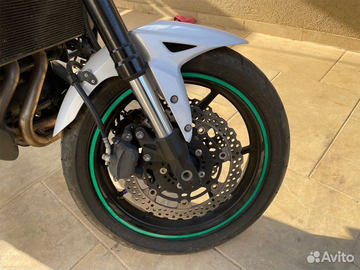 Наклейки светоотражающие на колеса