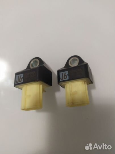 Датчик удара(airbag) Toyota Hilux viii (AN120)