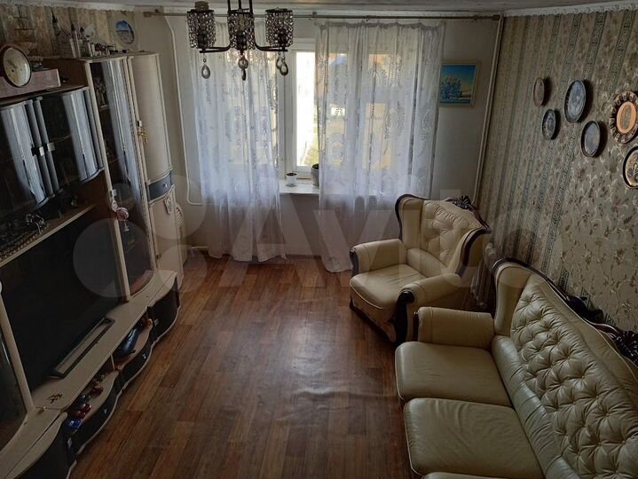 4-к. квартира, 90 м², 9/14 эт.