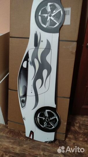 Детская кровать машинка