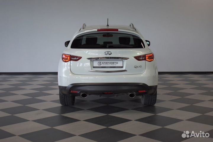 Infiniti QX70 3.7 AT, 2013, 137 000 км