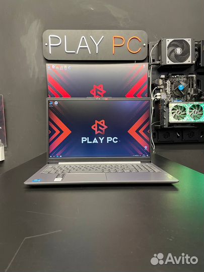 Ноутбук Lenovo IdeaPad Slim 3 15IRU8