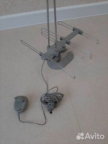 Антенна комнатная