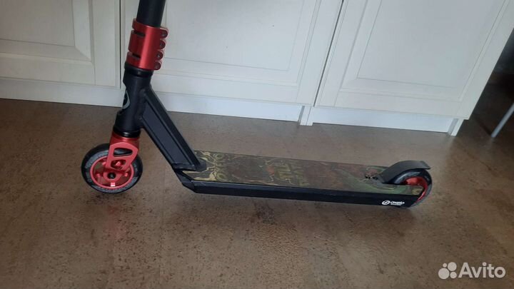 Самокат трюковой oxelo scooters