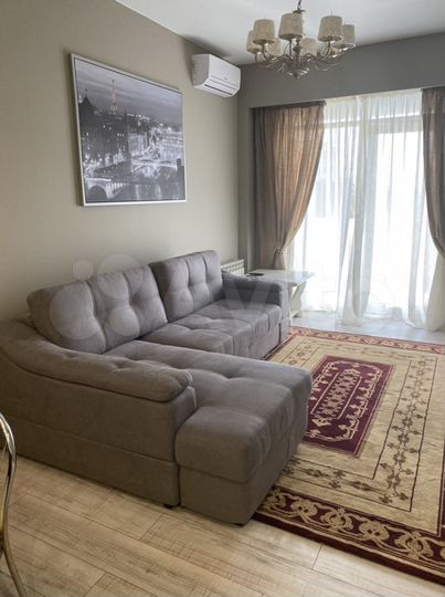 2-к. квартира, 63 м², 12/17 эт.