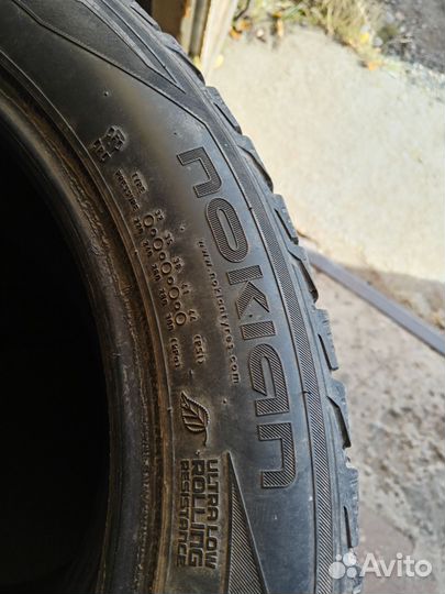 Nokian Tyres Hakkapeliitta R2 225/50 R18