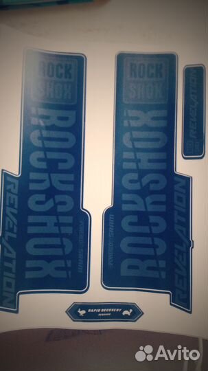 Наклейки вилки Rockshox Revelation