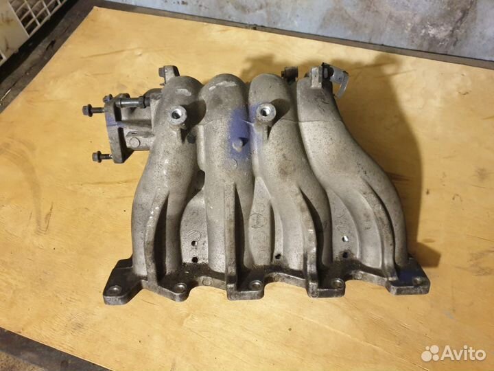 Коллектор впускной hyundai