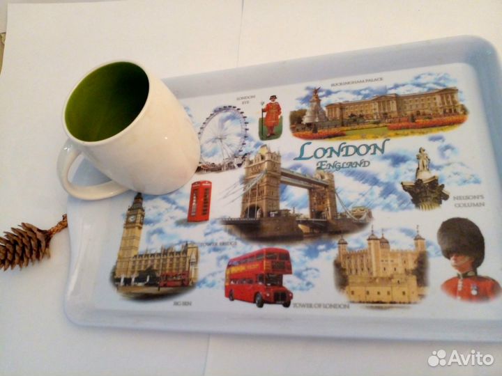 Поднос из Лондона новый