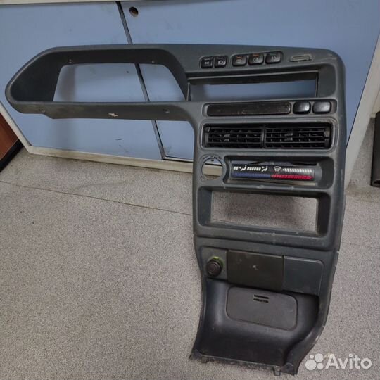 Накладка центральной консоли ваз 2114
