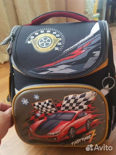 Школьный рюкзак для мальчика