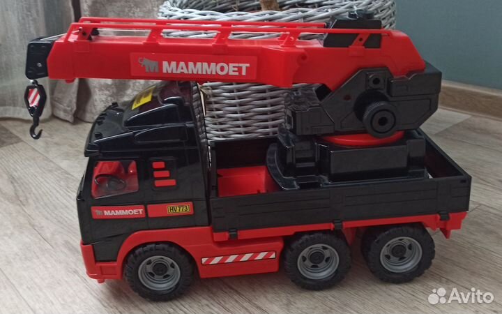 Машинка автокран