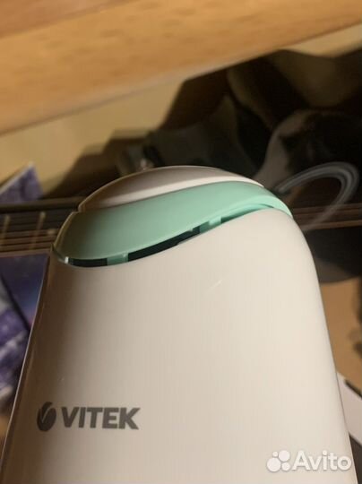 Измельчитель Vitek (чоппер)