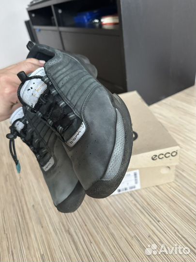 Кроссовки ecco biom 40 размер