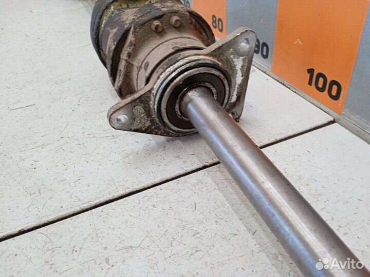 Привод левый передний Infiniti FX30d/FX35/FX37/FX5