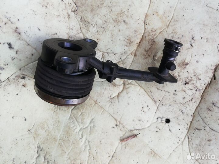 Выжимной подшипник Рено Дастер