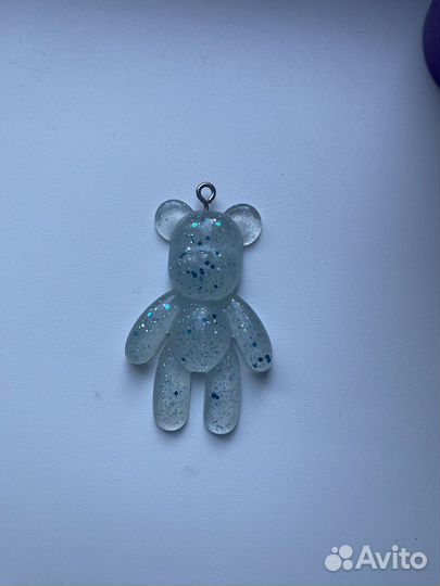 Брелок из эпоксидной смолы