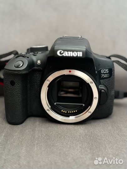 Canon eos 750d kit