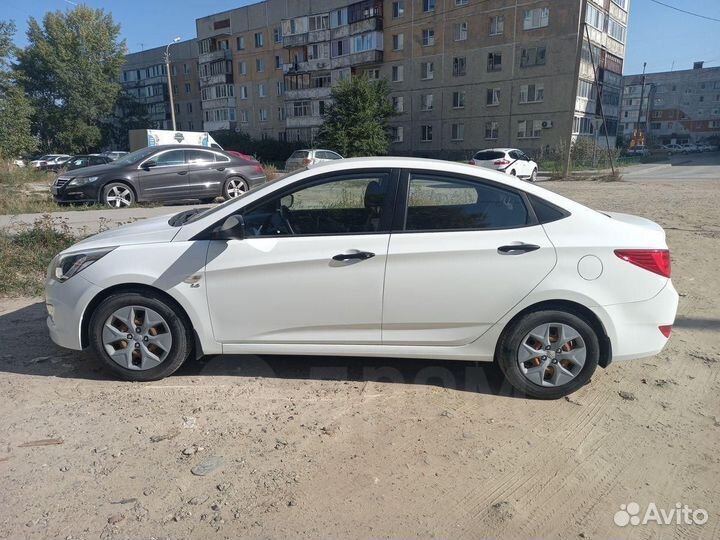 Hyundai Solaris 1.6 AT, 2015, 57 250 км