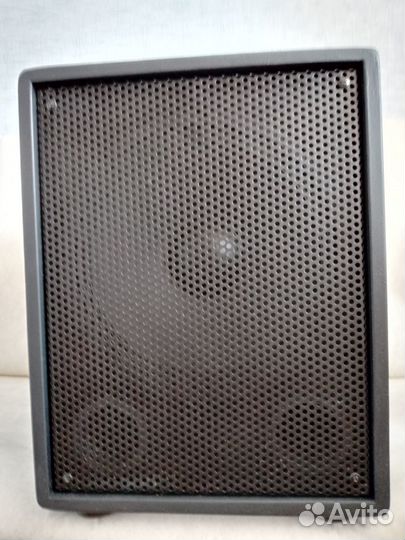 Басгитарный кабинет 200ватт