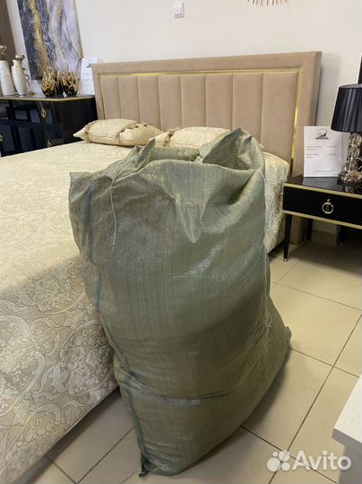 Обрезки наполнителей производства мягкой мебели