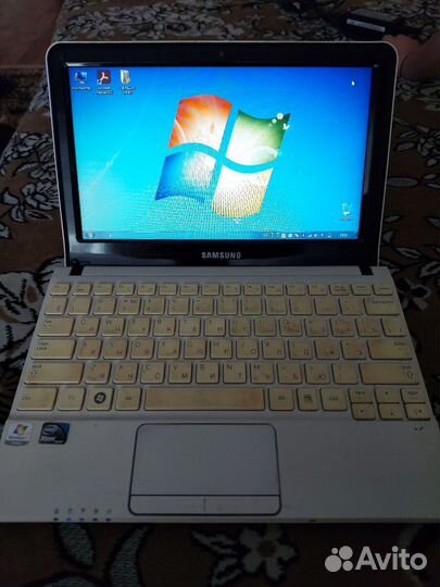 Нетбук samsung NC110
