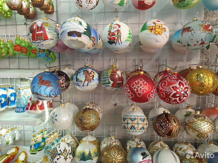 Стеклянные елочные шары