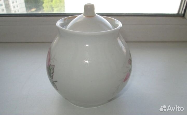 Фарфор. сахарница з-д песочное, целая, СССР