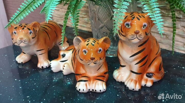 Статуэтка тигр