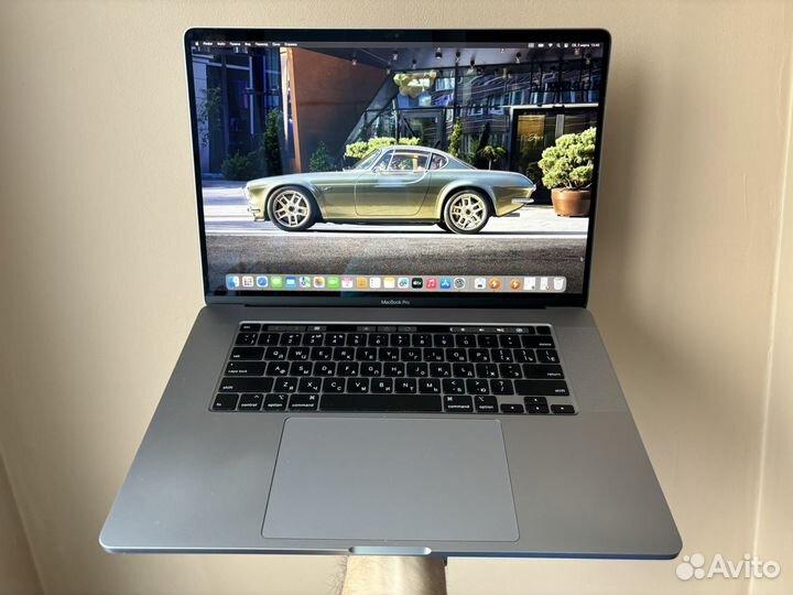 Apple MacBook Pro 16 i9 2.4/32/8/512/240 циклов/га