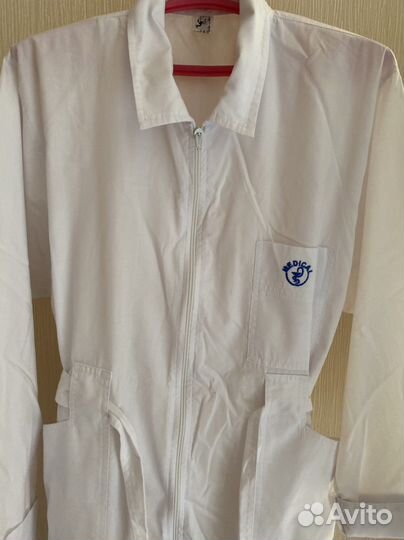 Медицинские халаты женские