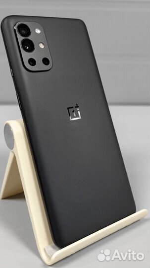 OnePlus 9R, 8/256 ГБ