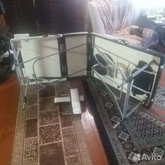 Массажный стол