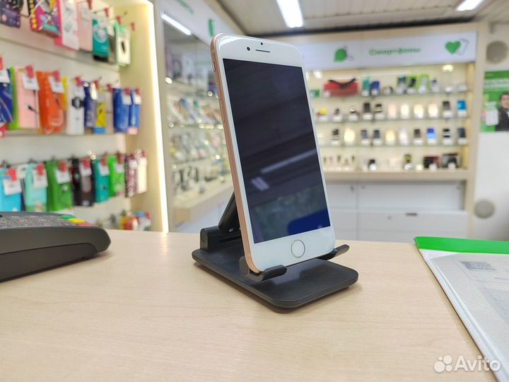 Смартфон Apple iPhone 8 64Gb