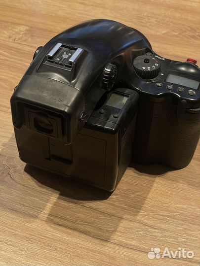 Mamiya 645 afd + 80mm