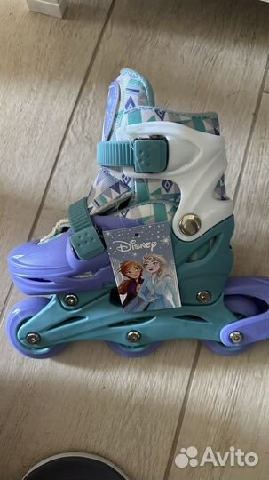 Новые роликовые коньки