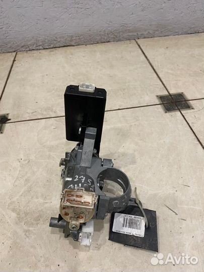 Замок зажигания Mitsubishi Lancer 10