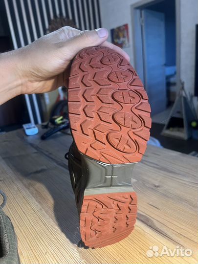 Трекинговые ботинки Lowa